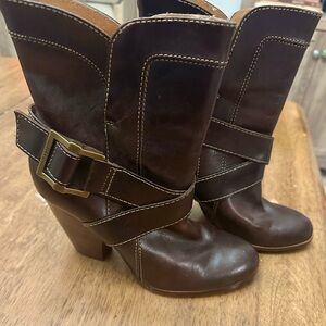 FRYE 77326 Andrea Mid Dark Brown Heeled Boots